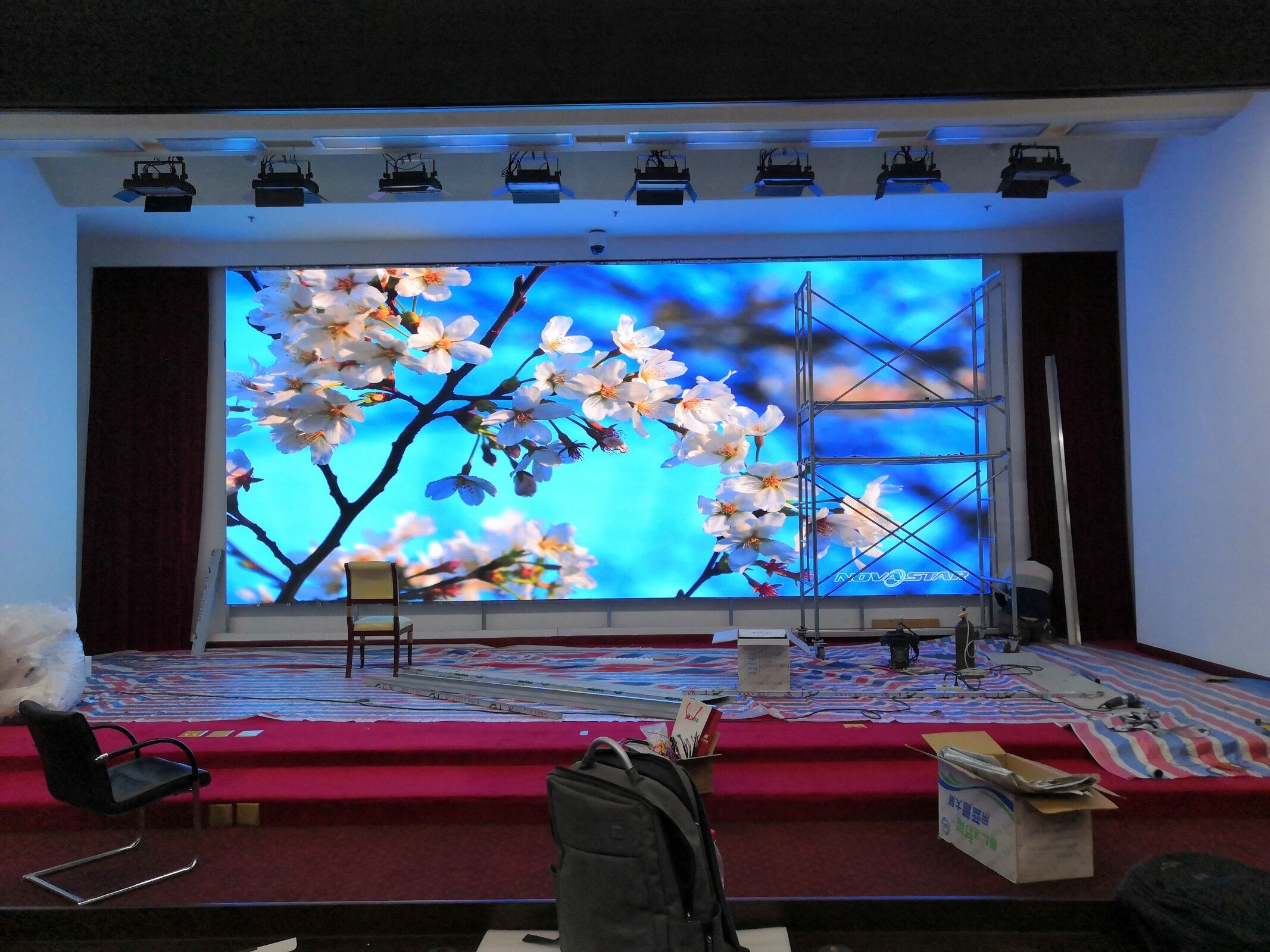 LED顯示屏,室內(nèi)全彩LED,戶外LED顯示屏,LED顯示屏供應(yīng)商,戶外彩色LED顯示屏,LED顯示屏生產(chǎn)廠家,高密度LED全彩顯示屏,湖南LED顯示屏,湖南室內(nèi)全彩LED LED顯示屏,室內(nèi)全彩LED,戶外LED顯示屏,LED顯示屏供應(yīng)商,戶外彩色LED顯示屏,LED顯示屏生產(chǎn)廠家,高密度LED全彩顯示屏,湖南LED顯示屏,湖南室內(nèi)全彩LED